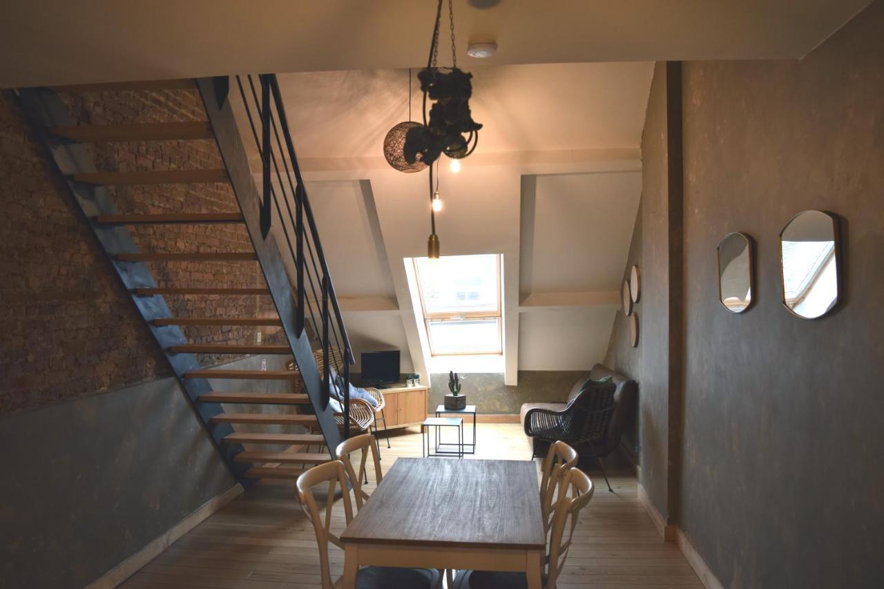 Le Patio Belle Maison En Plein Centre Ville, Avec Grande Terrasse Au Calme Bastogne Eksteriør billede